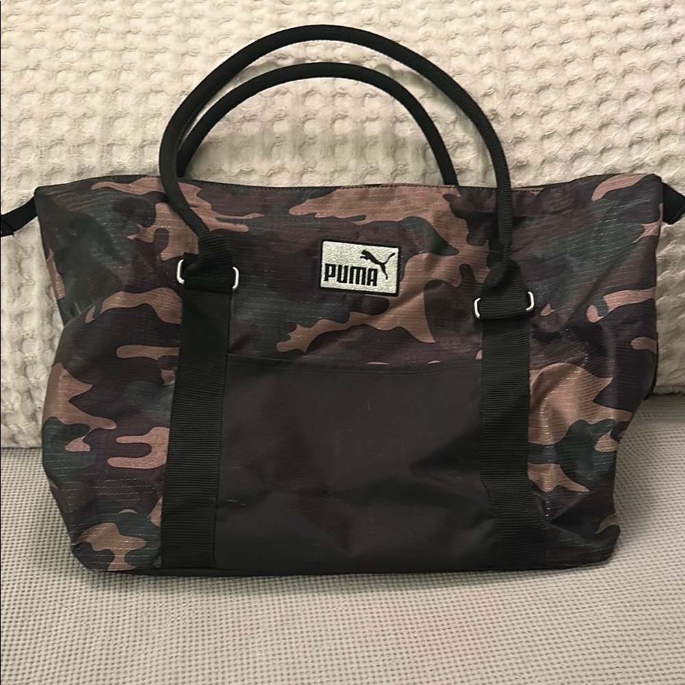 PUMA Camouflage Evercat Jane Tote/Duffel